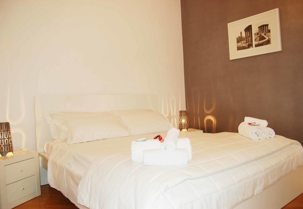 We Love It - Bestbnb Garbatella Ρώμη Δωμάτιο φωτογραφία